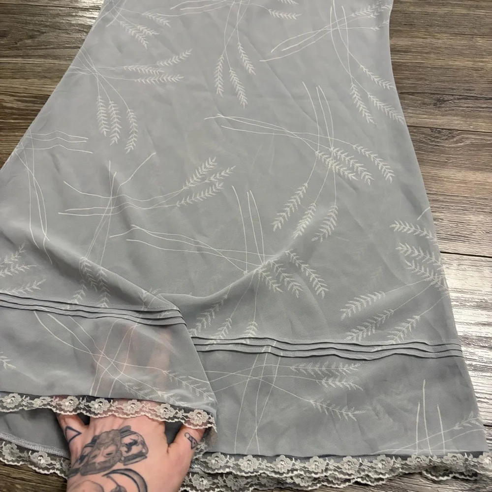 80s/90s European Vintage Silky Botanical Print Lace Trim Slip Dress (Grey) M/L
